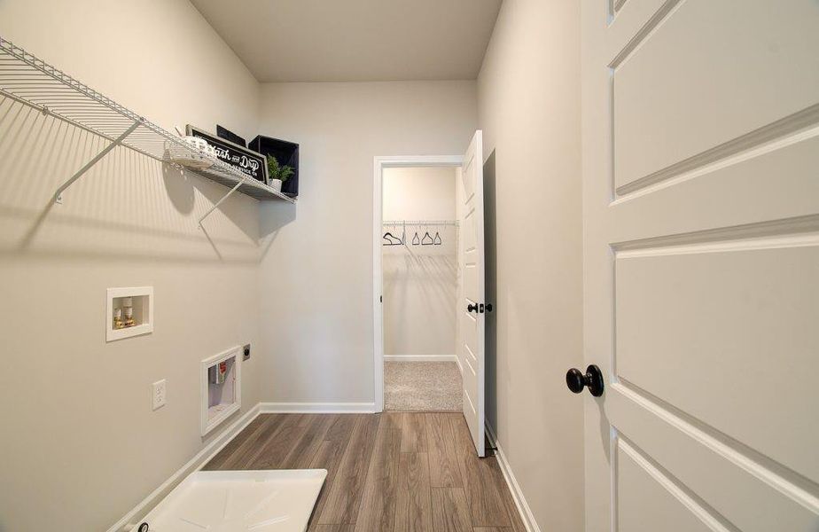 Spacious, unfurnished interior of a new home in Pinecrest Ridge, Dacula (Image 20).