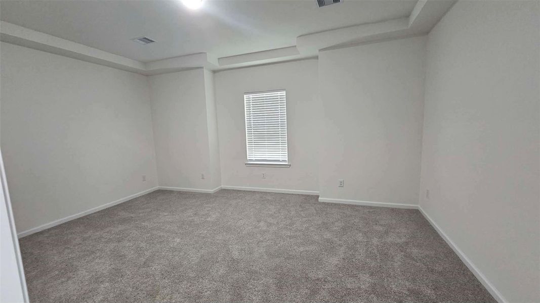 Spacious, unfurnished interior of a new home in , Kenefick (Image 31).