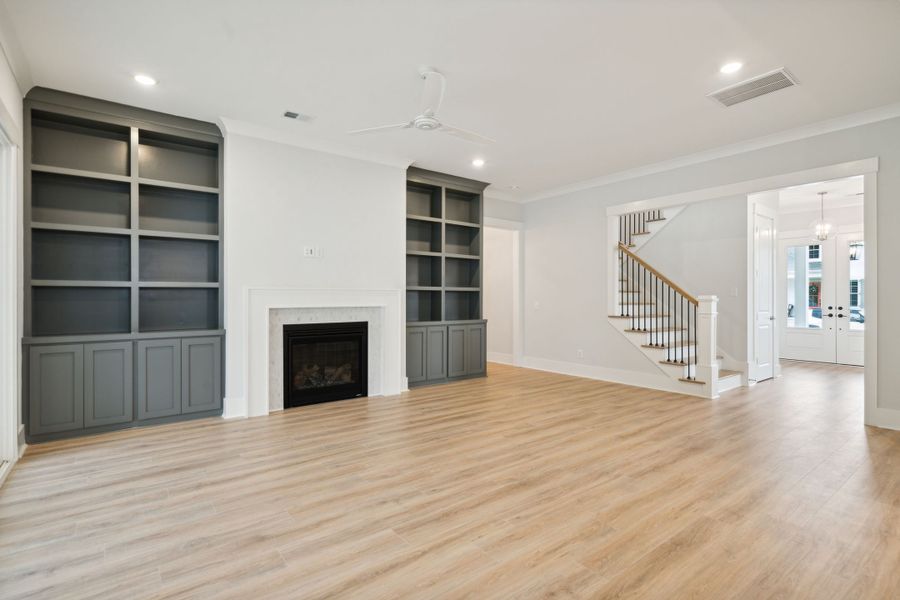 Representative unfurnished interior of a home built from the Drayton by Homes by Dickerson in Nexton, Summerville (Image 16). Representative unfurnished interior of a home built from the Drayton by Homes by Dickerson in Nexton, Summerville (Image 16).