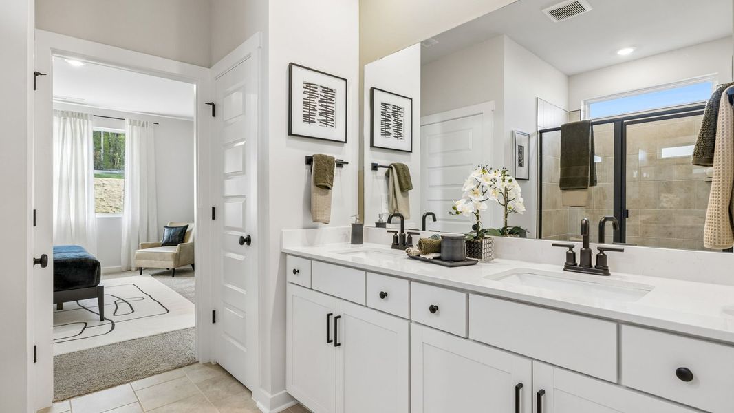 Representative furnished interior of a home built from the Manning by D.R. Horton in Reserve at Hickory Ridge, Columbia (Image 54).