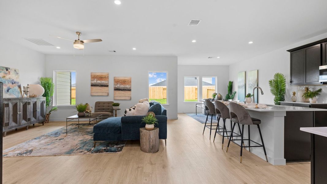 Furnished interior view inside a new home in Tamarron, Fulshear (Image 10).