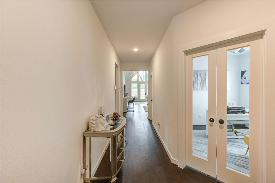 Furnished interior view inside a new home in Sienna 45', 50', Missouri City (Image 17).