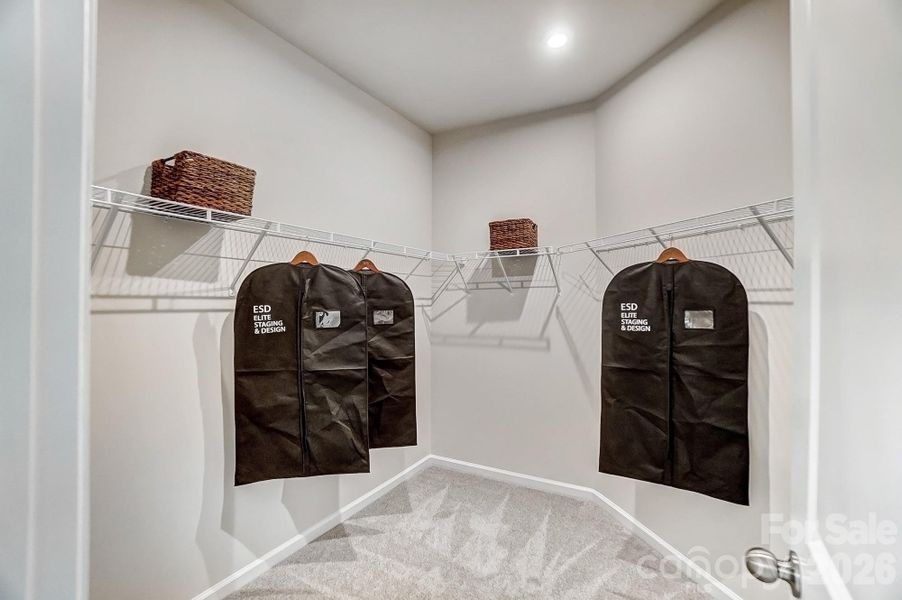 Representational only. Actual exterior elevation and interior finishes can vary. Representational only. Actual exterior elevation and interior finishes can vary.