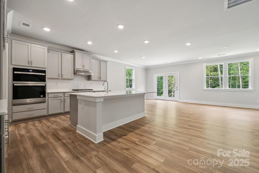 Furnished interior view inside a new home in Cannon Manor, Kannapolis (Image 7).