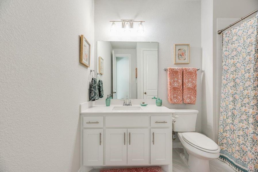 Furnished interior view inside a new home in Reunion, Rhome (Image 24).