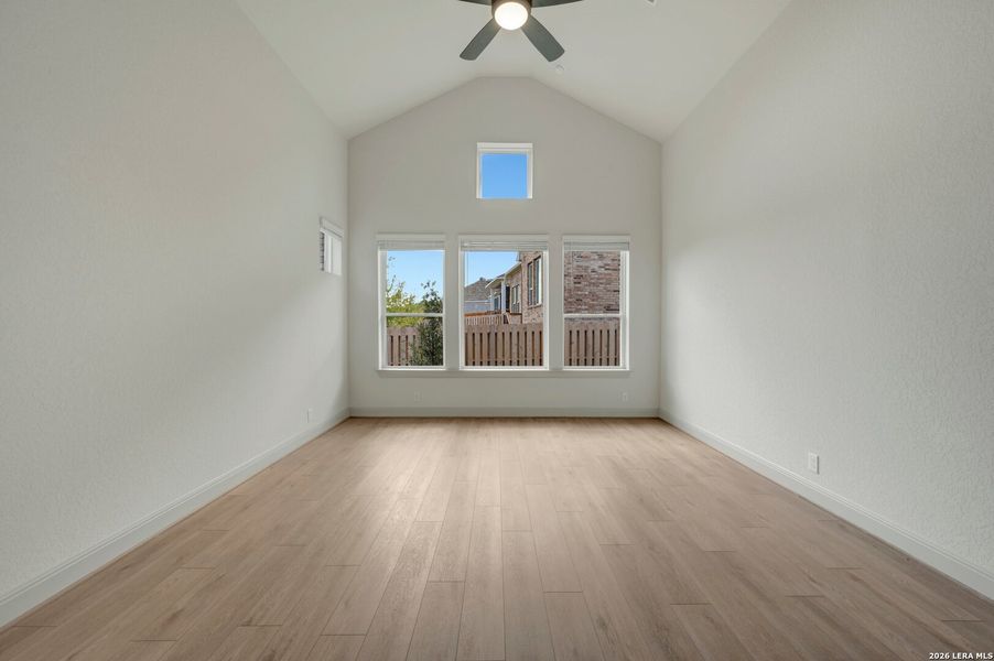 Spacious, unfurnished interior of a new home in Windsong - Reserve Series, Boerne (Image 31). Spacious, unfurnished interior of a new home in Windsong - Reserve Series, Boerne (Image 31).
