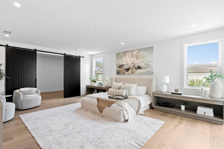 Furnished interior view inside a new home in , Tampa (Image 56).