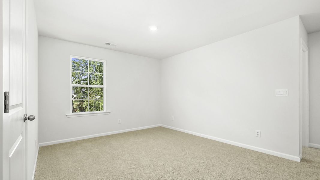 Representative unfurnished interior of a home built from the Galen by D.R. Horton in Forest Creek, Winston-Salem (Image 13).