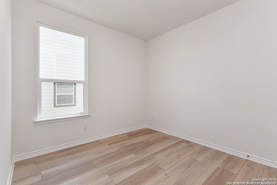 Spacious, unfurnished interior of a new home in Shoreline Park - Classic Collection, Boerne (Image 10). Spacious, unfurnished interior of a new home in Shoreline Park - Classic Collection, Boerne (Image 10).