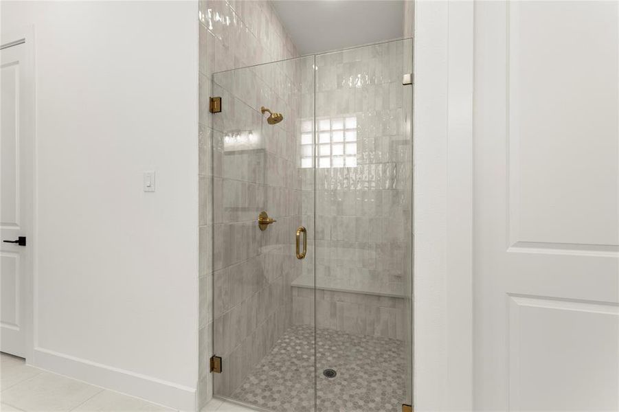 Furnished interior view inside a new home in Windsong Ranch – 61′, Prosper (Image 45). Furnished interior view inside a new home in Windsong Ranch – 61′, Prosper (Image 45).