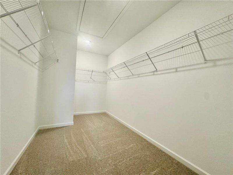 Spacious, unfurnished interior of a new home in Eastlyn Crossing, Flowery Branch (Image 19). Spacious, unfurnished interior of a new home in Eastlyn Crossing, Flowery Branch (Image 19).