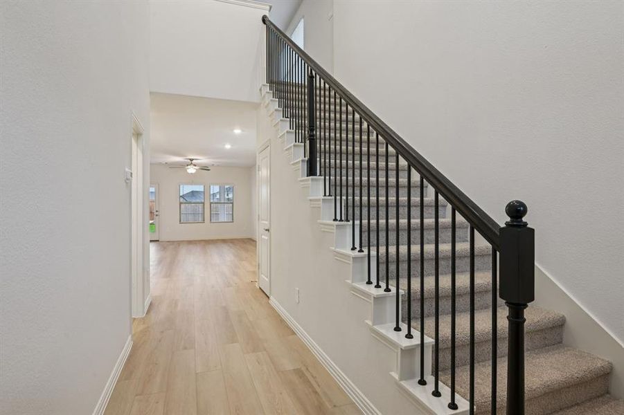 Spacious, unfurnished interior of a new home in Lakehaven - Spring Series, Farmersville (Image 22).