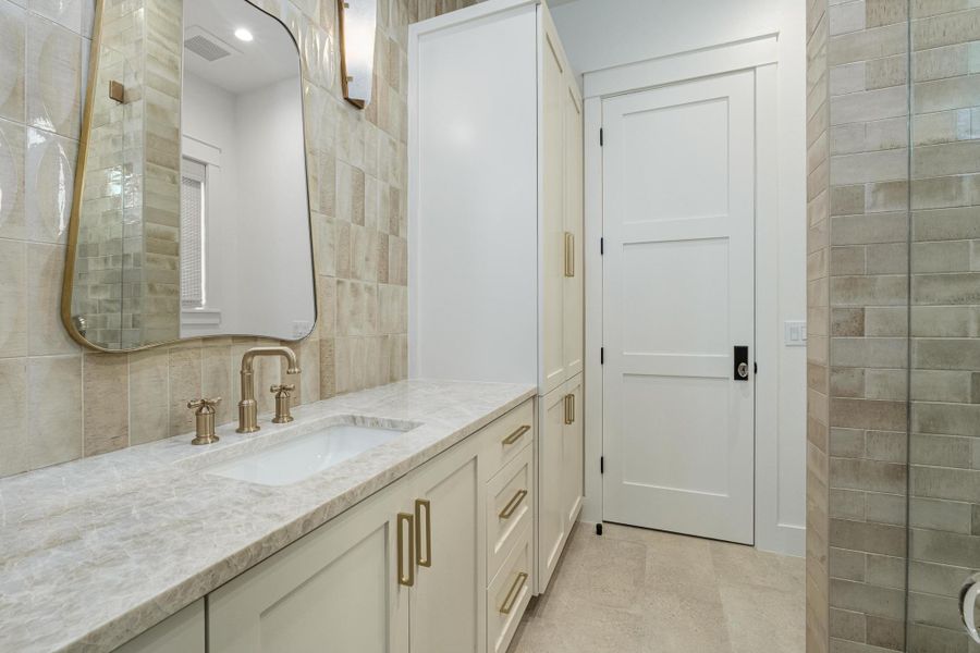 Furnished interior view inside a new home in , Dripping Springs (Image 14).