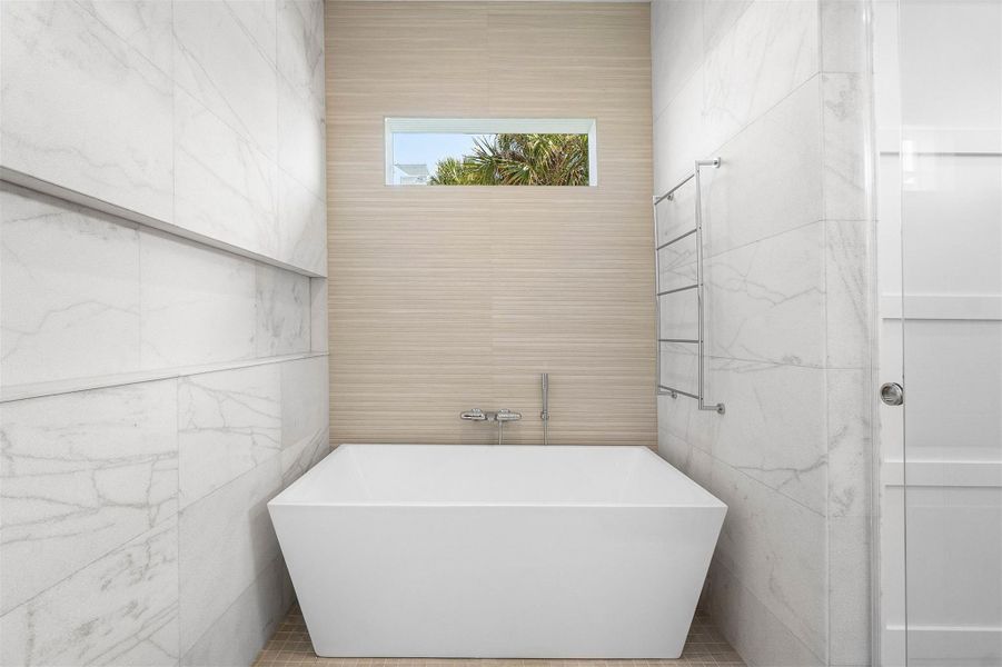 Furnished interior view inside a new home in , Pompano Beach (Image 13).