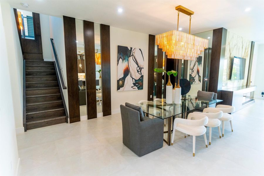 Furnished interior view inside a new home in , Palm Beach Gardens (Image 31). Furnished interior view inside a new home in , Palm Beach Gardens (Image 31).