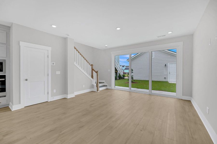 Spacious, unfurnished interior of a new home in Nexton - Midtown - The Park Collection, Summerville (Image 20).