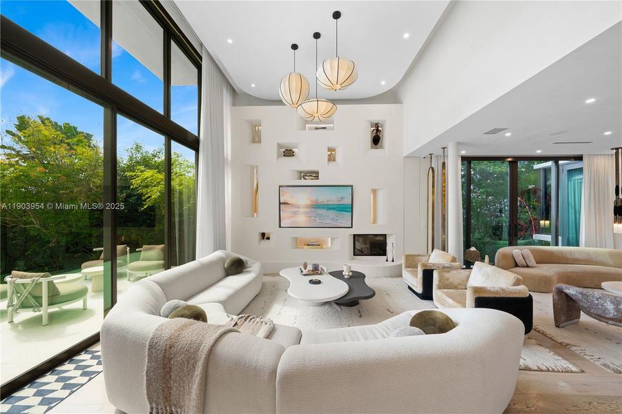 Furnished interior view inside a new home in , Miami Beach (Image 73).