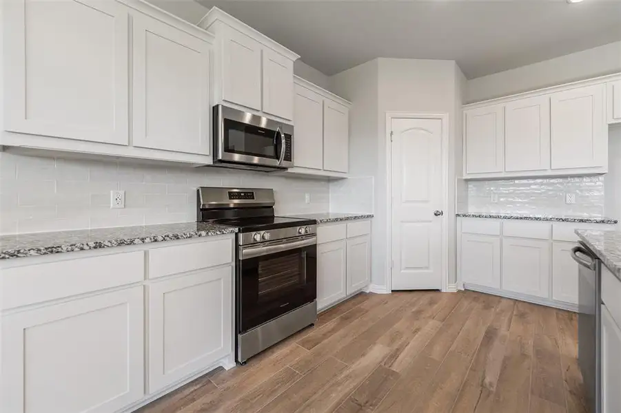 Furnished interior view inside a new home in Covenant Park, Springtown (Image 6). Furnished interior view inside a new home in Covenant Park, Springtown (Image 6).
