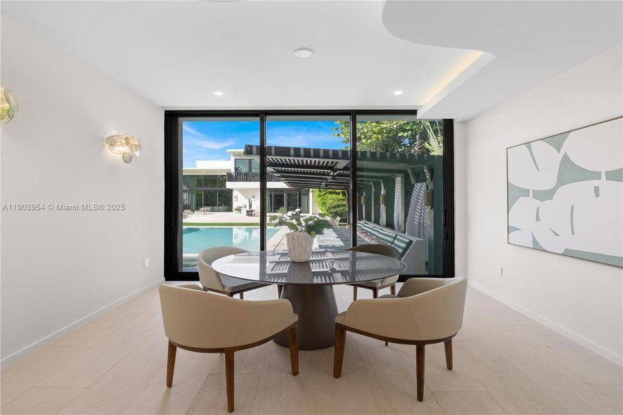 Furnished interior view inside a new home in , Miami Beach (Image 65).