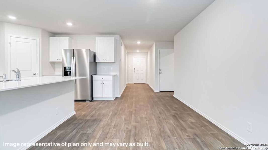 Image 29 of a home in Redbird Ranch.