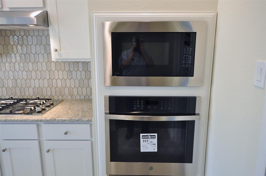 Close-up of interior finishes inside a home in , League City (Image 16).