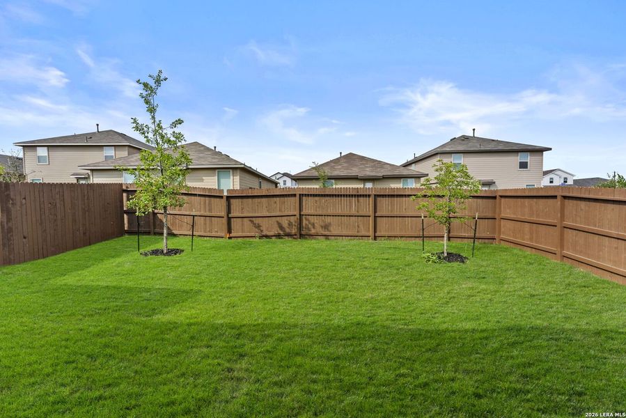 Exterior details and patio area of a home in Avenida, Converse (Image 2).