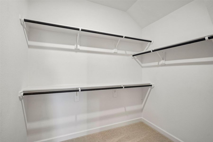 Spacious, unfurnished interior of a new home in Lago Mar, Texas City (Image 14). Spacious, unfurnished interior of a new home in Lago Mar, Texas City (Image 14).