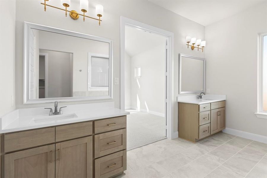 17. 2317 Cottonbelt - Bath (2)