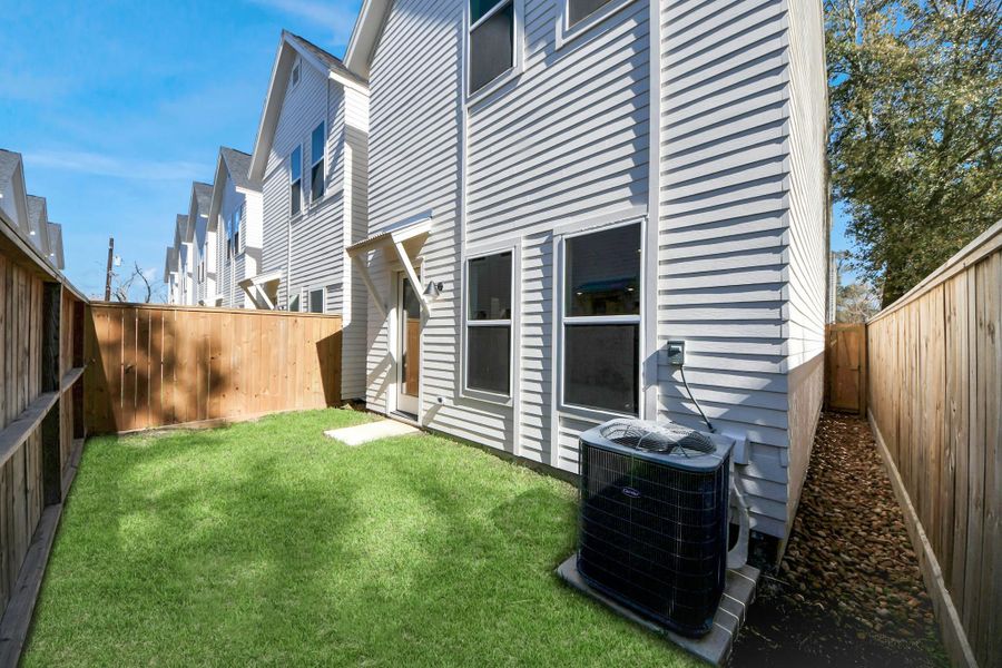 Exterior details and patio area of a home in , Houston (Image 29).