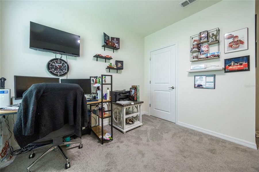 Furnished interior view inside a new home in Lake Diamond, Ocala (Image 32).