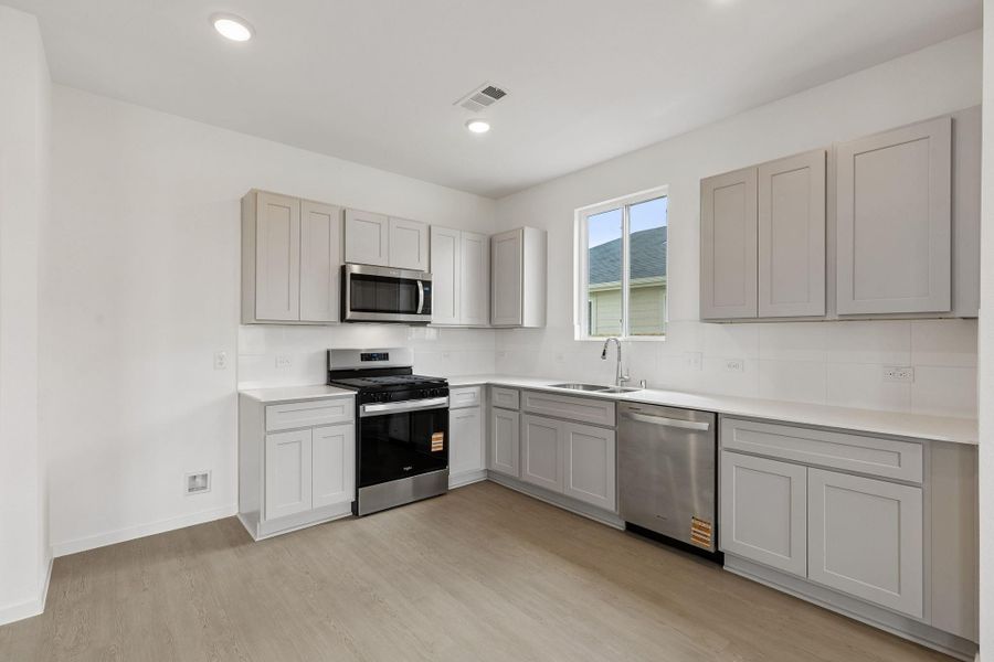 Furnished interior view inside a new home in Montgomery Bend, Montgomery (Image 7).