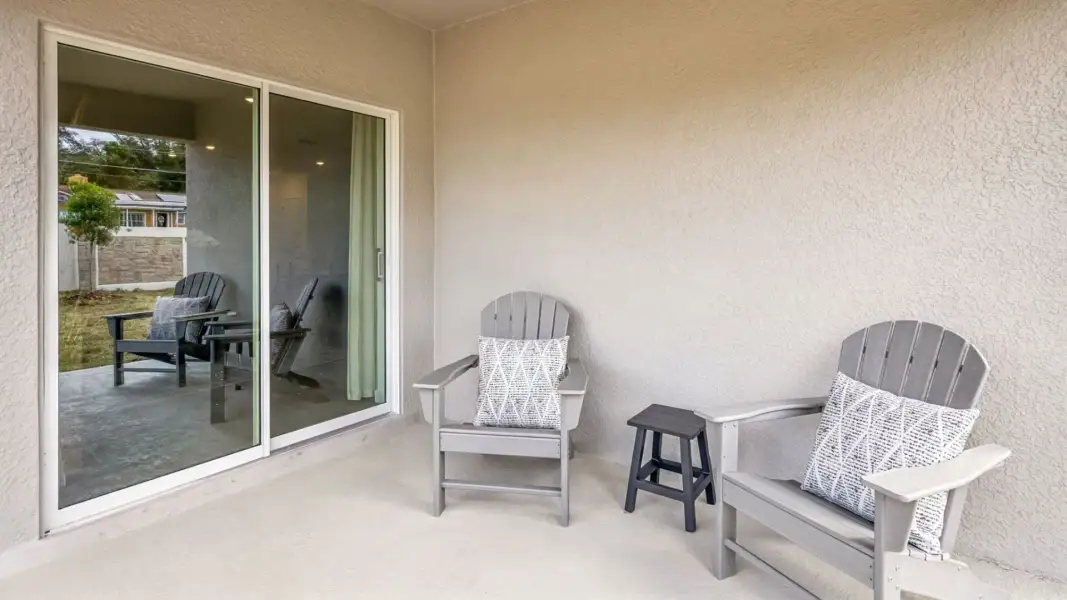 Representative exterior details of a home built from the Lakeside by D.R. Horton in Estates at Northwoods, St. Cloud (Image 3).