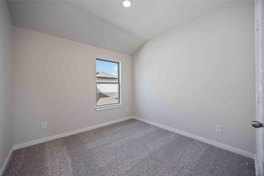 Spacious, unfurnished interior of a new home in The Villages at Westpointe, Dayton (Image 17).