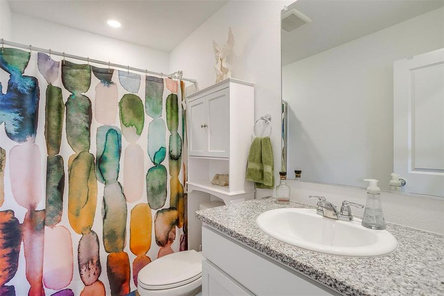 Furnished interior view inside a new home in , Fort Worth (Image 9).