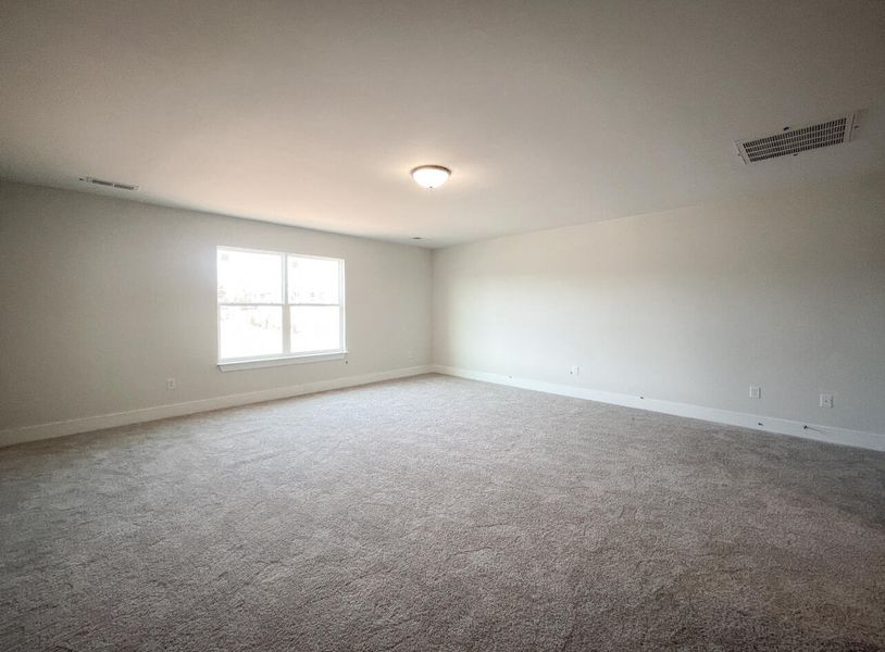 Spacious, unfurnished interior of a new home in Founders Club, Moore (Image 16).