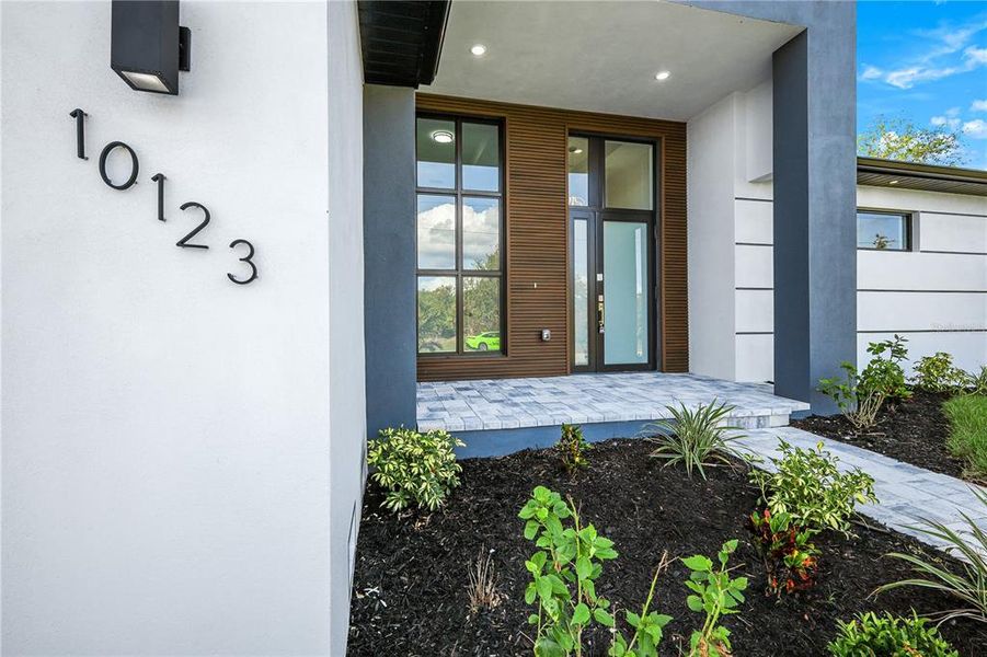 Exterior details and patio area of a home in , Port Charlotte (Image 4). Exterior details and patio area of a home in , Port Charlotte (Image 4).