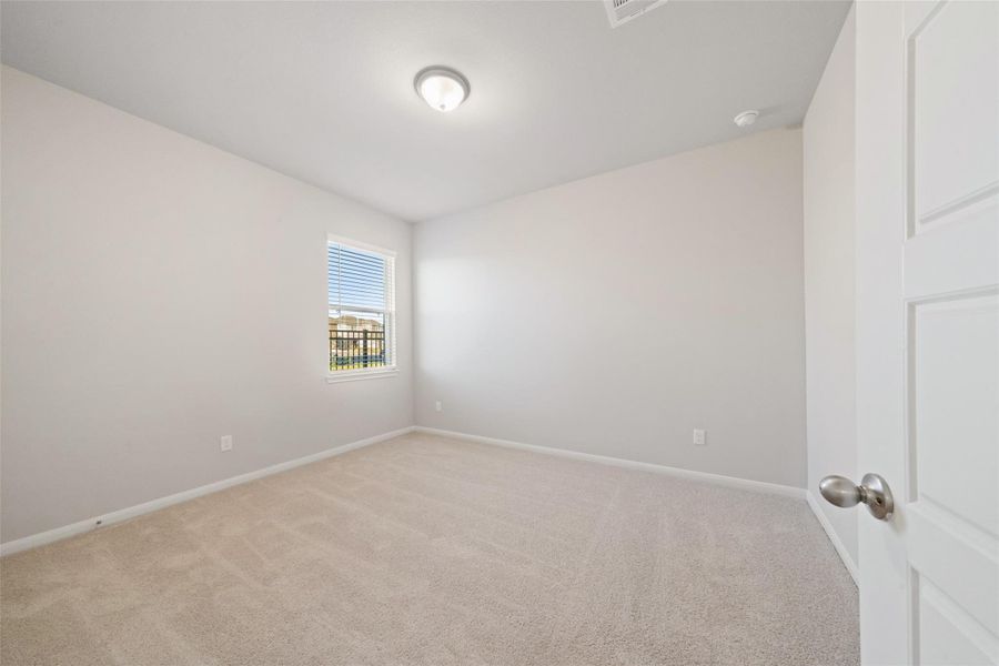 Spacious, unfurnished interior of a new home in Sunterra, Katy (Image 19). Spacious, unfurnished interior of a new home in Sunterra, Katy (Image 19).