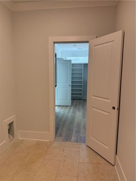 Spacious, unfurnished interior of a new home in , Hoschton (Image 17).