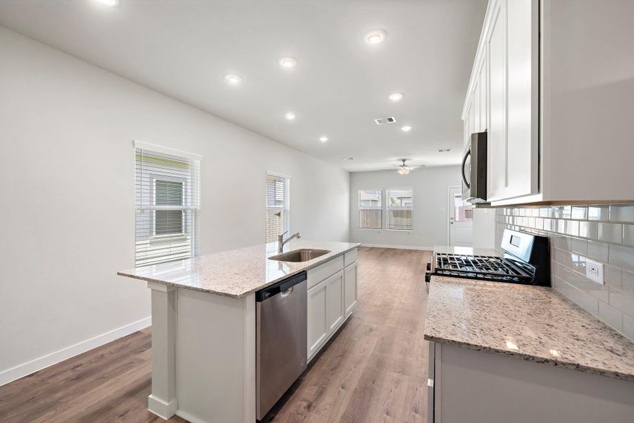 Furnished interior view inside a new home in Maple Heights, Porter (Image 6).
