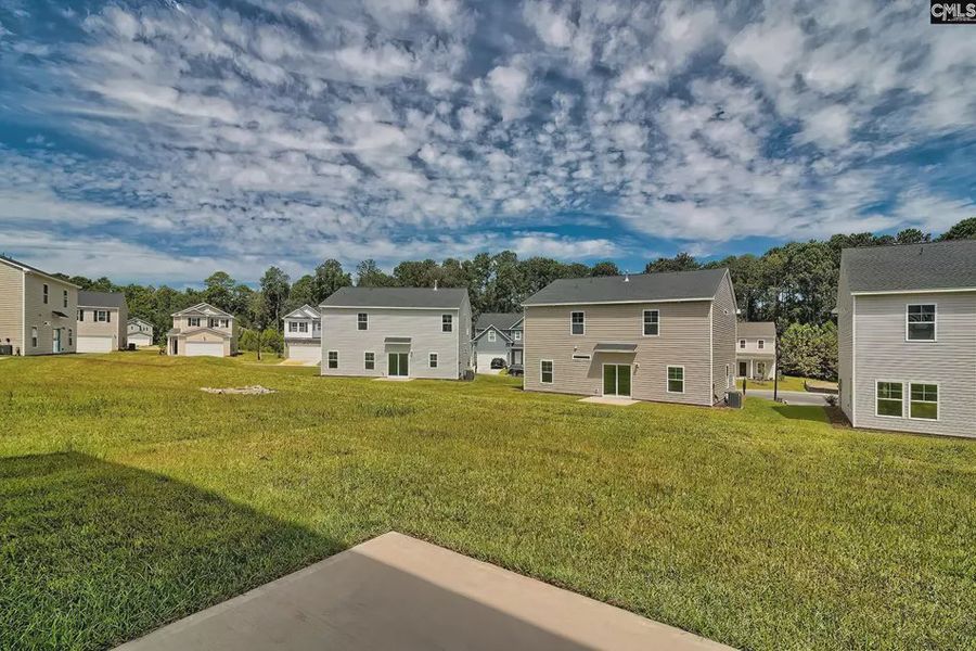 Exterior details and patio area of a home in Emanuel Creek, West Columbia (Image 4).