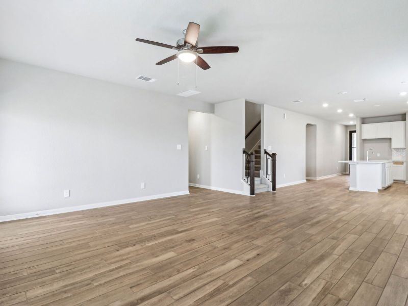 Spacious, unfurnished interior of a new home in Legendary Trails - Premier Series, Cibolo (Image 15).