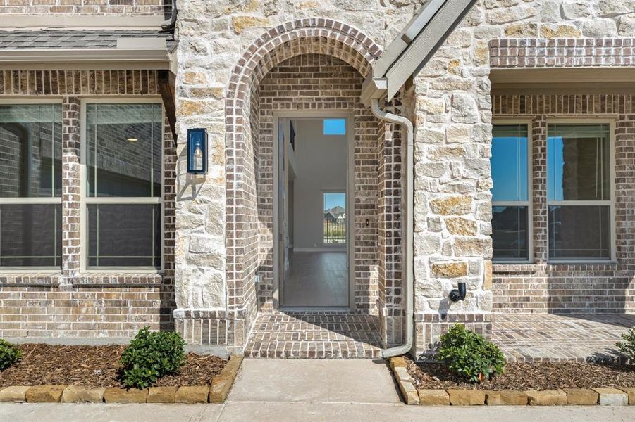 Exterior details and patio area of a home in Timberbrook 3B-4A, Justin (Image 3). Exterior details and patio area of a home in Timberbrook 3B-4A, Justin (Image 3).