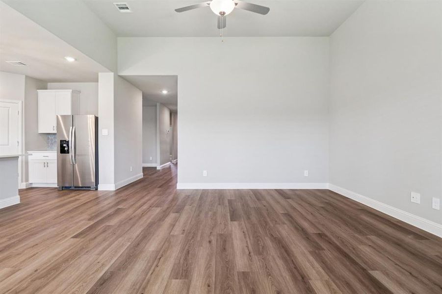 Spacious, unfurnished interior of a new home in Lakehaven - Premier Series, Farmersville (Image 14). Spacious, unfurnished interior of a new home in Lakehaven - Premier Series, Farmersville (Image 14).