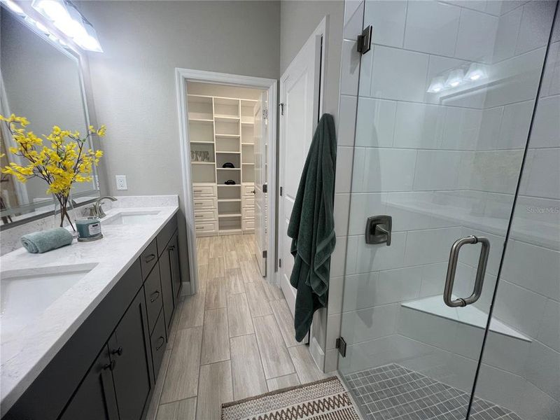 Furnished interior view inside a new home in , Daytona Beach (Image 13).