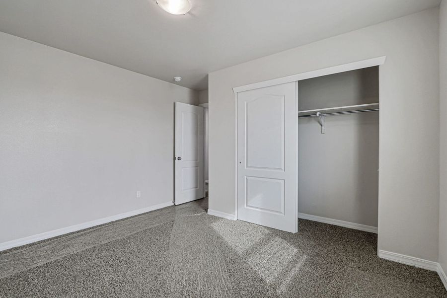 Spacious, unfurnished interior of a new home in Emerald Estates, Horizon City (Image 26). Spacious, unfurnished interior of a new home in Emerald Estates, Horizon City (Image 26).