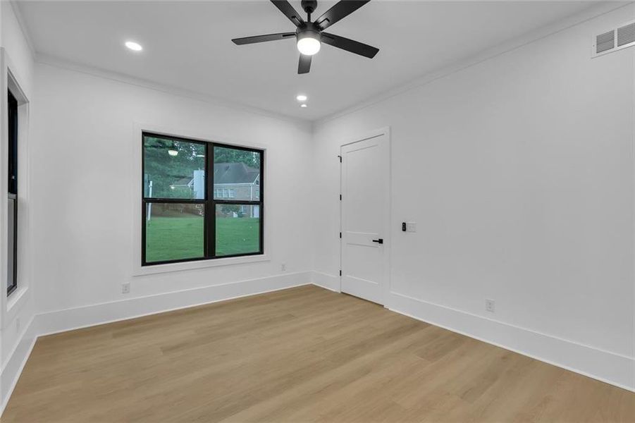 Spacious, unfurnished interior of a new home in , Snellville (Image 57). Spacious, unfurnished interior of a new home in , Snellville (Image 57).