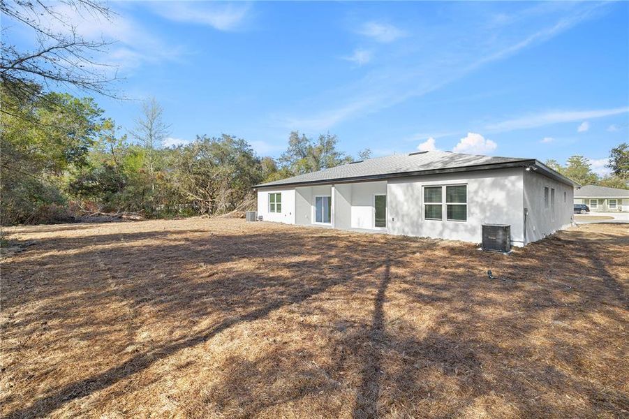Exterior details and patio area of a home in , Ocala (Image 22).