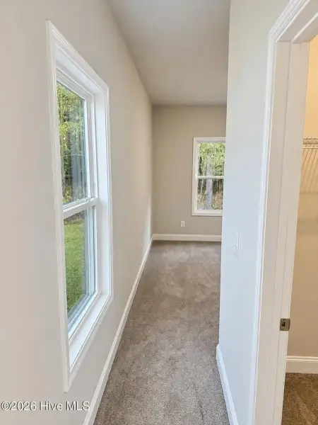 Spacious, unfurnished interior of a new home in Summer Place, Grimesland (Image 14).