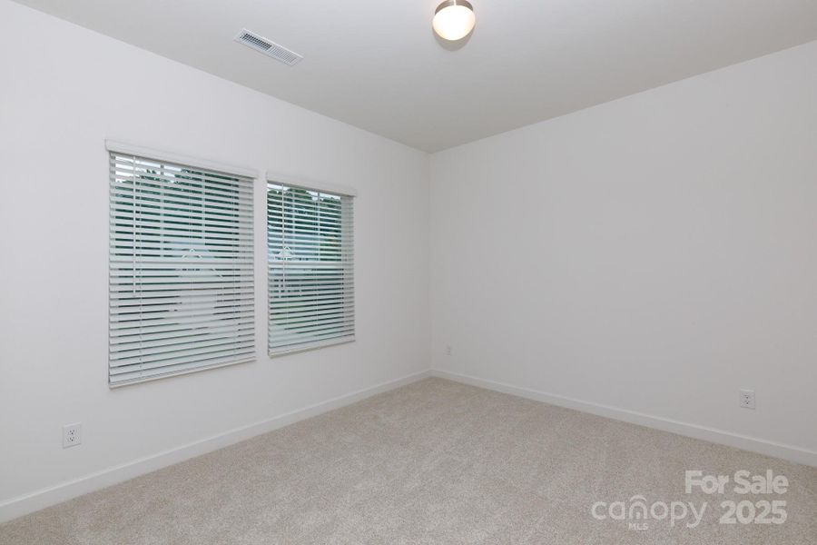Spacious, unfurnished interior of a new home in , Charlotte (Image 28).