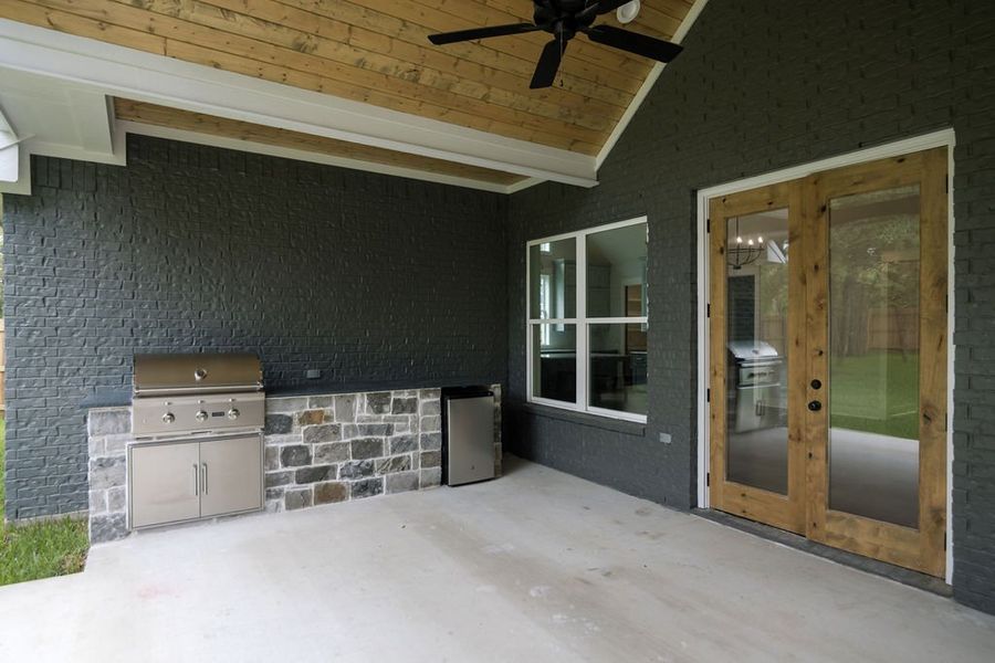 Representative exterior details of a home built from the The Kaylee by Reece Homes in Pebble Creek, College Station (Image 30).